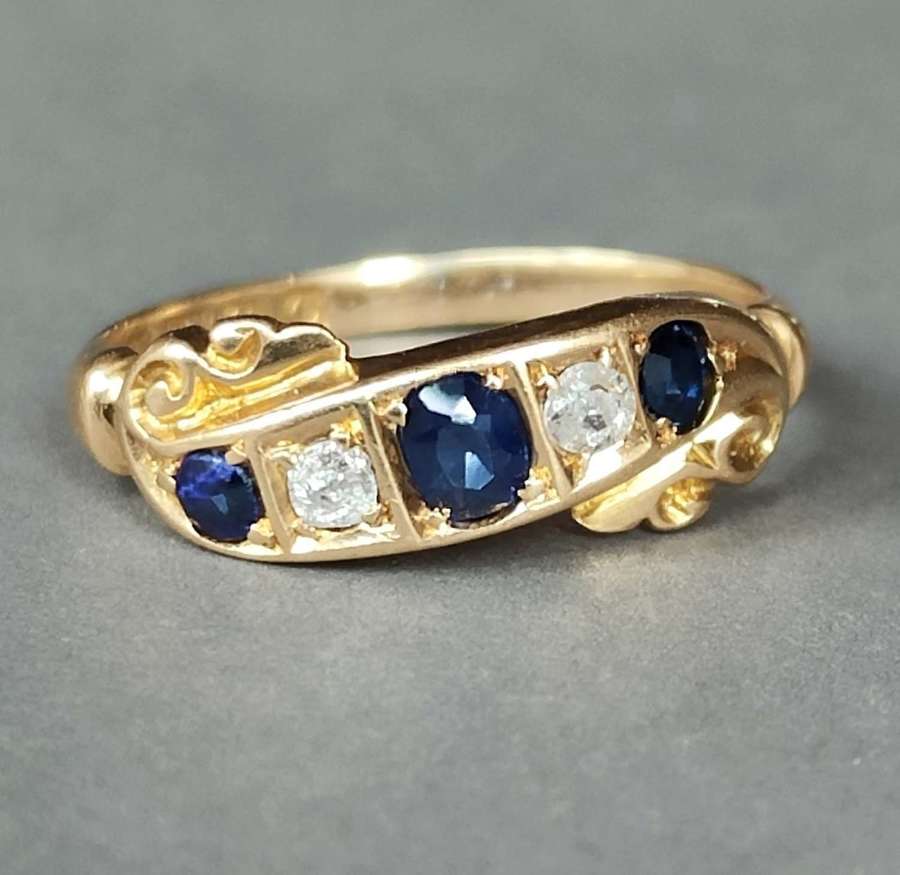 Edwardian 18ct Gold Sapphire & Diamond Ring 1902