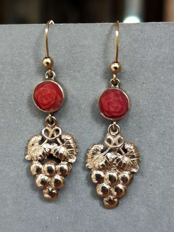 Victorian 9ct Gold Coral Earrings