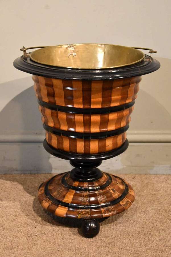 Early 19th Century Dutch 'Teestoof' Bucket