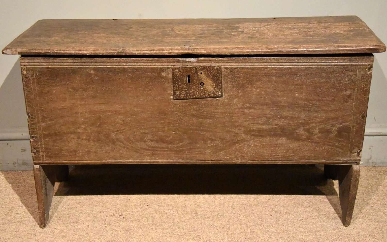 Late 17th Century Small Oak Six Plank Coffer