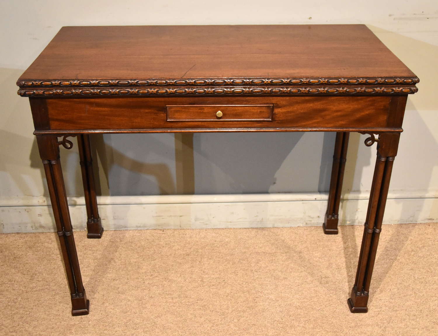 Chinese Chippendale 18th Century mahogany tea table