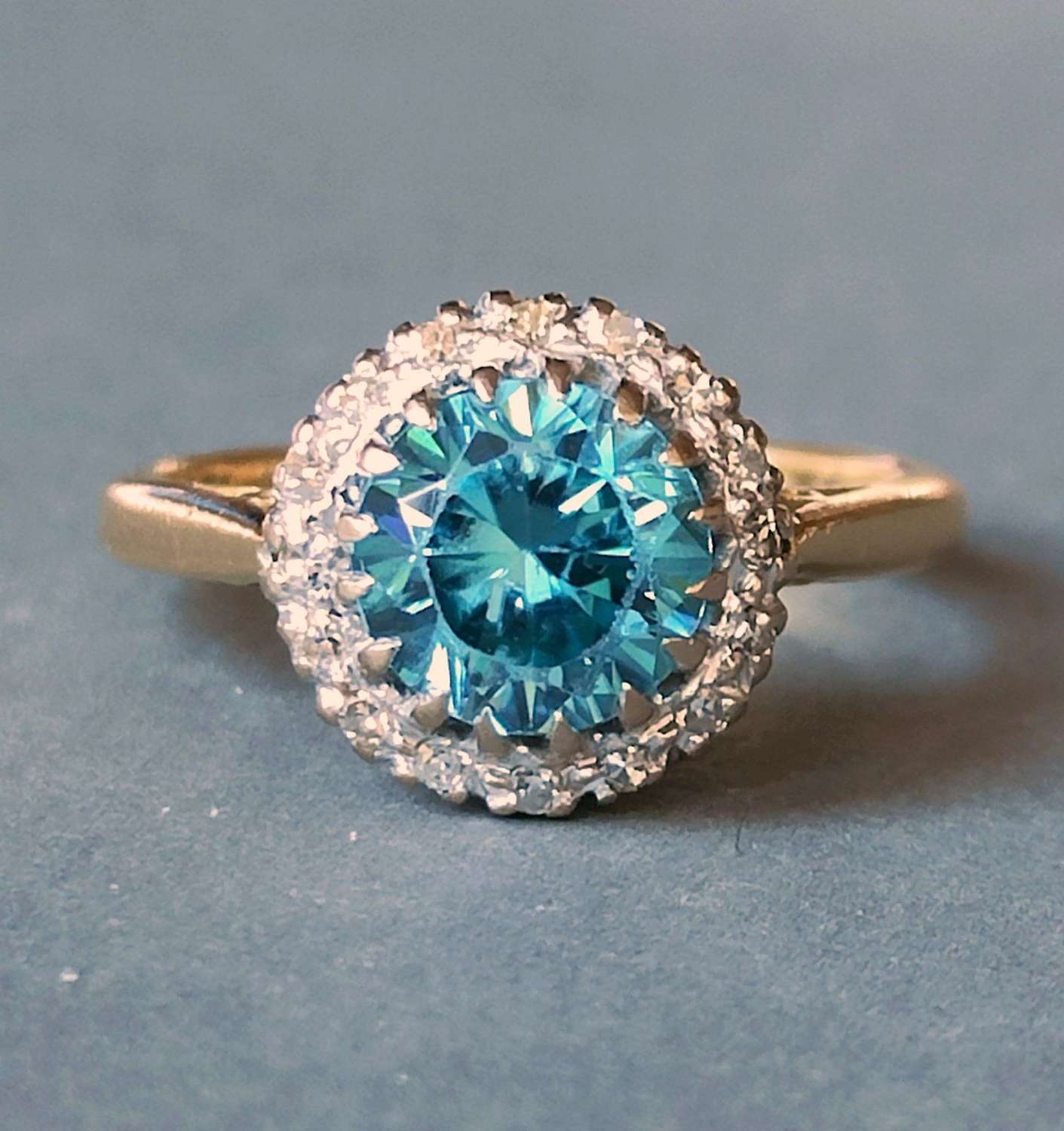 Art Deco 18ct gold diamond natural blue zircon ring c1923