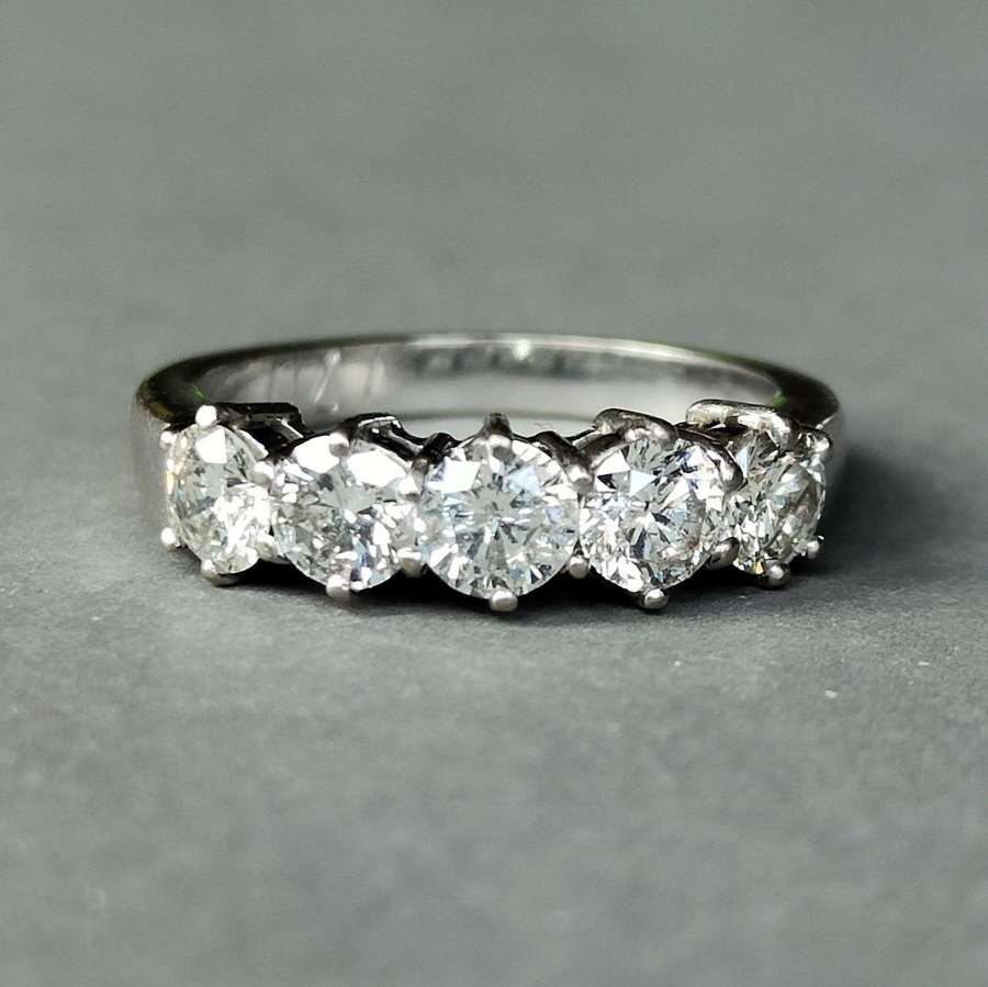 Vintage 18ct white gold 2ct diamond half eternity ring