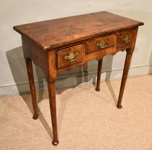George I walnut Lowboy