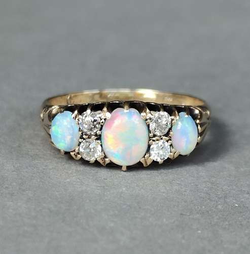 Victorian 18ct Opal Diamond Ring