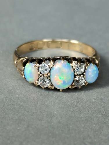 Victorian 18ct Opal Diamond Ring