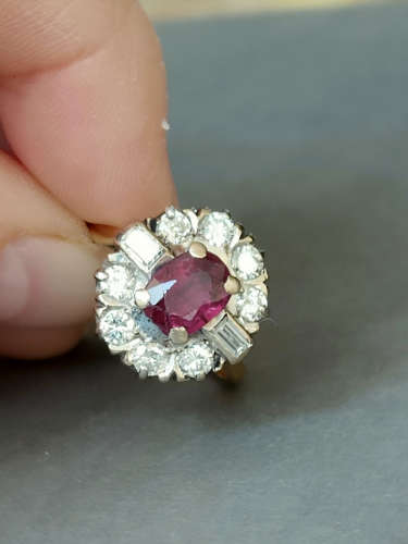 Art Deco 18ct Gold Ruby Diamond Ring 1ct Diamonds
