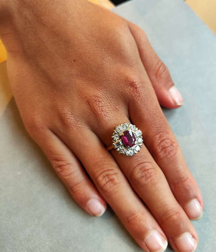 Art Deco 18ct Gold Ruby Diamond Ring 1ct Diamonds