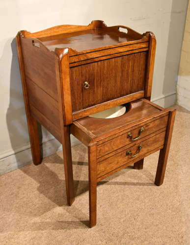 18th century mahogany bedside commode