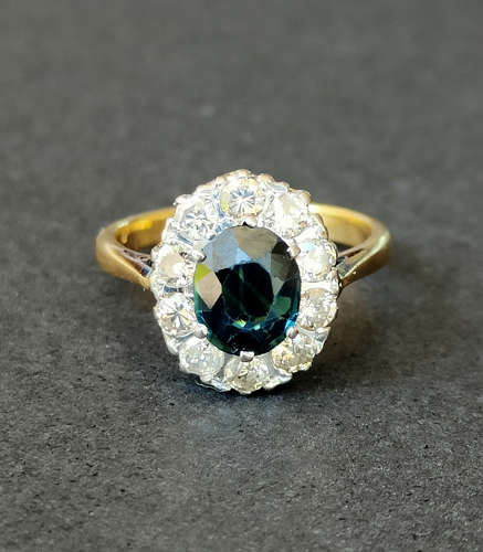 Vintage 18ct Gold Sapphire and Diamond Engagement Ring 'Lady Diana' St