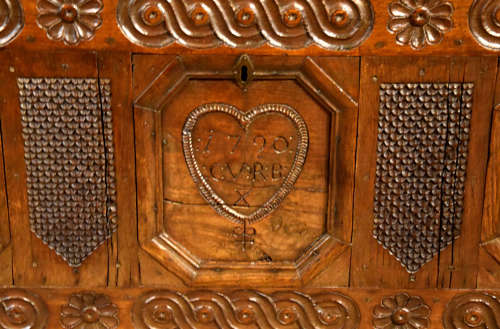 Late 17th century oak marriage coffer