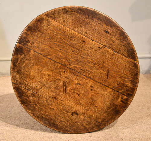 Solid oak late Regency tripod table