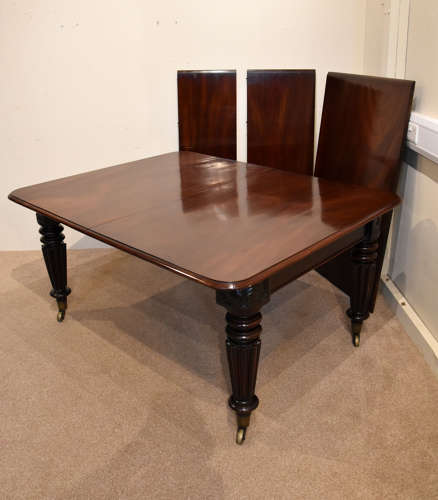 William IV mahogany pull out dining table