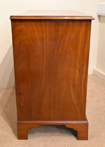 George III faded mahogany chest of drawers