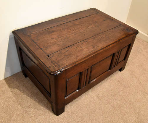 Mid 19th century oak French coffer
