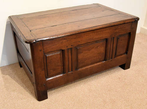 Mid 19th century oak French coffer