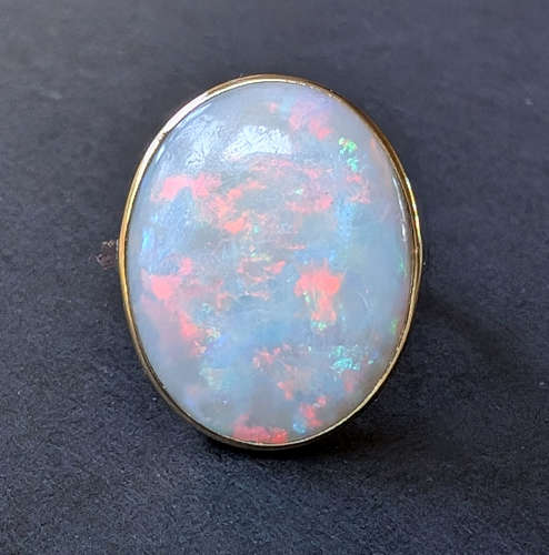 Antique 18ct gold opal statement ring