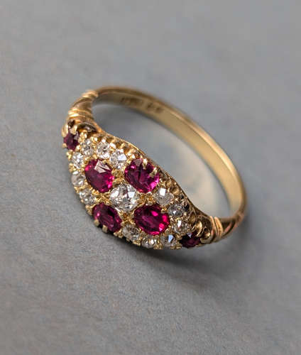 Victorian 18ct Gold Ruby Diamond Ring