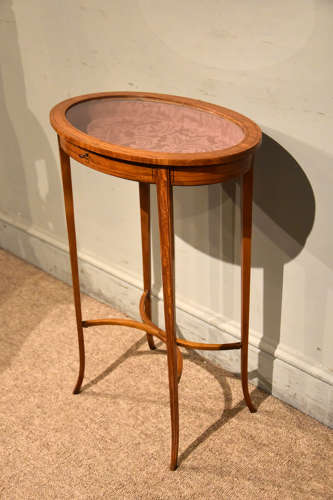 19th century satinwood oval bijouterie vitrine