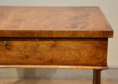 19th century flamed walnut table with crossbanding