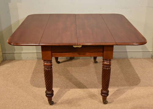 Regency period mahogany rope twist dining table