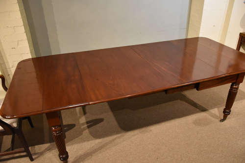 Regency period mahogany rope twist dining table