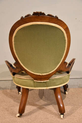 Early Victorian carved walnut parlour chair