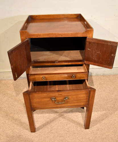 18th century mahogany bedside commode
