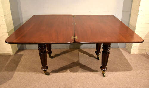 William IV mahogany six seater dining table