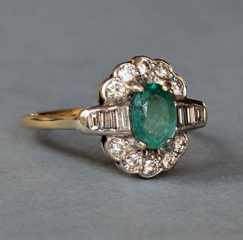 Antique Art Deco 18ct Gold Emerald Diamond Ring