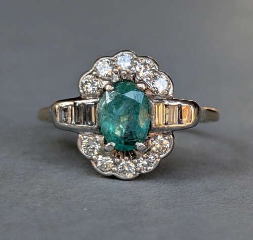 Antique Art Deco 18ct Gold Emerald Diamond Ring