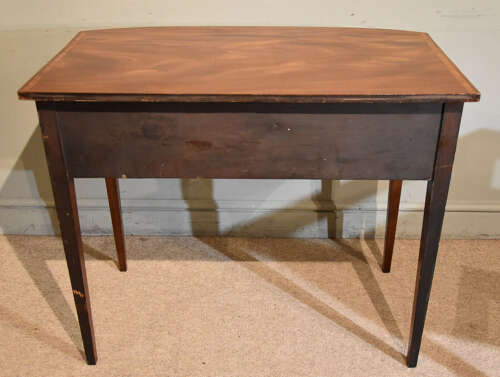 George III mahogany bow fronted side /dressing table