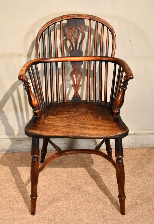 19th century yew wood Windsor armchair