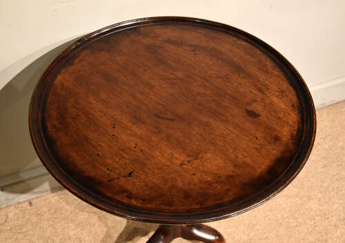 George III mahogany lamp/ wine table