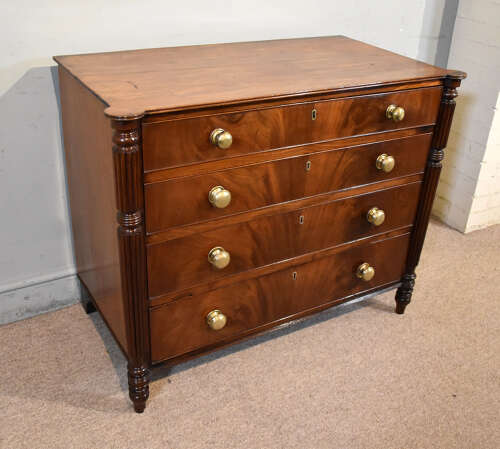 Regency period mahogany chest of drawers